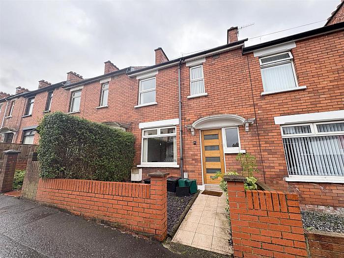 9 Pims Avenue — John Minnis Estate Agents