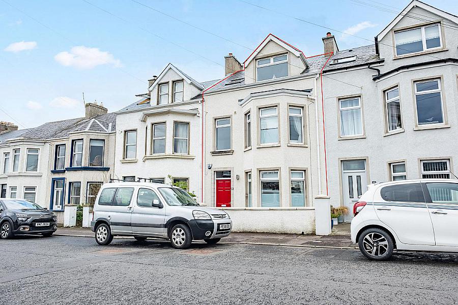 33 Central Avenue, Portstewart, BT55 7BS — Armstrong Gordon (Portstewart)