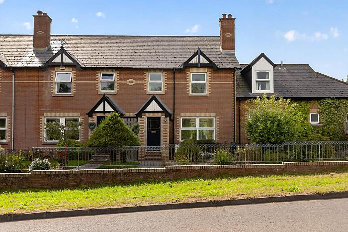 5 Railway Cottages — John Minnis Estate Agents