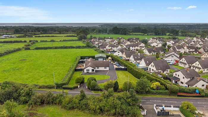 17 Glenavy Road — Colin Graham Residential