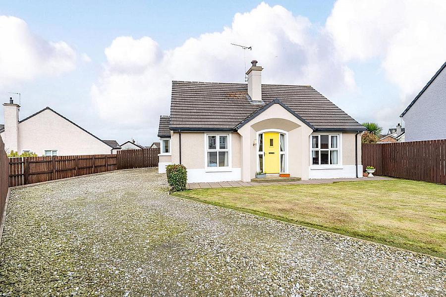 11 Magheraboy Walk, Portrush, Co Antrim, BT56 8FZ — Armstrong Gordon (Portstewart)