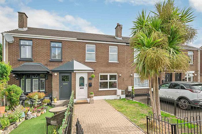 14 Invernook Drive — John Minnis Estate Agents