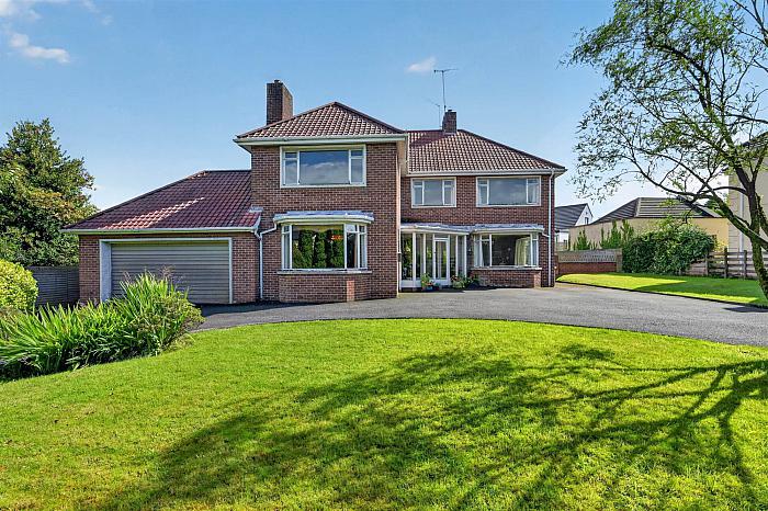 136 Upper Malone Road — Templeton Robinson