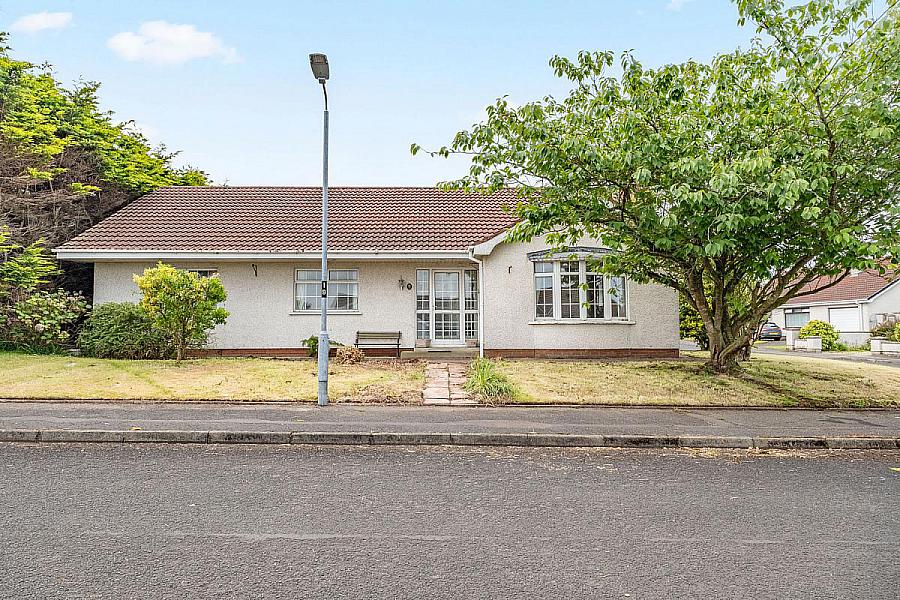 32 Caldwell Park, Portrush, BT56 8PJ — Armstrong Gordon (Portstewart)