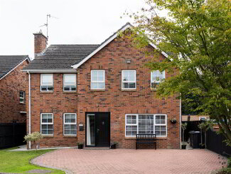 8 Brackenridge Magheralin BT67 0UE — Jones Estate Agents (Lurgan)