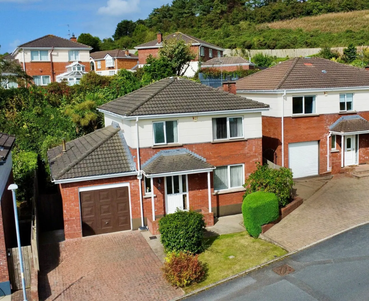 39 Lambert Avenue, Dundonald — Simon Brien Residential