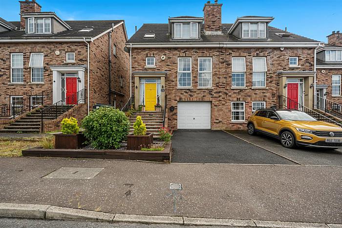 8 Demesne Hollow — Ulster Property Sales