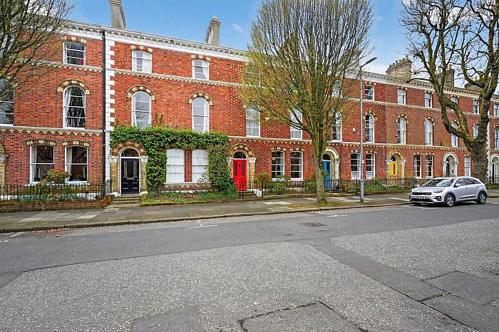 27 Rugby Road — Templeton Robinson