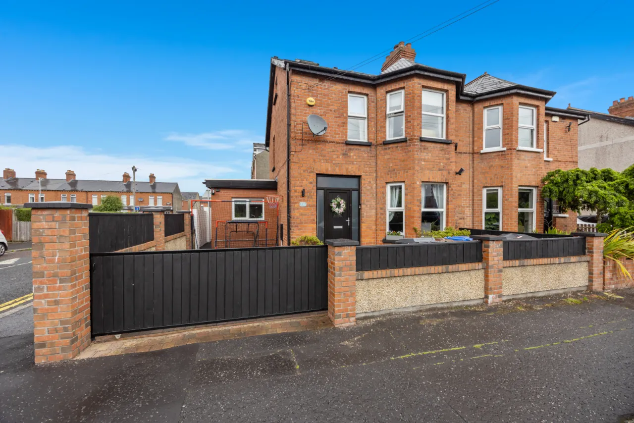 156 Ardenlee Avenue, Belfast — Simon Brien Residential