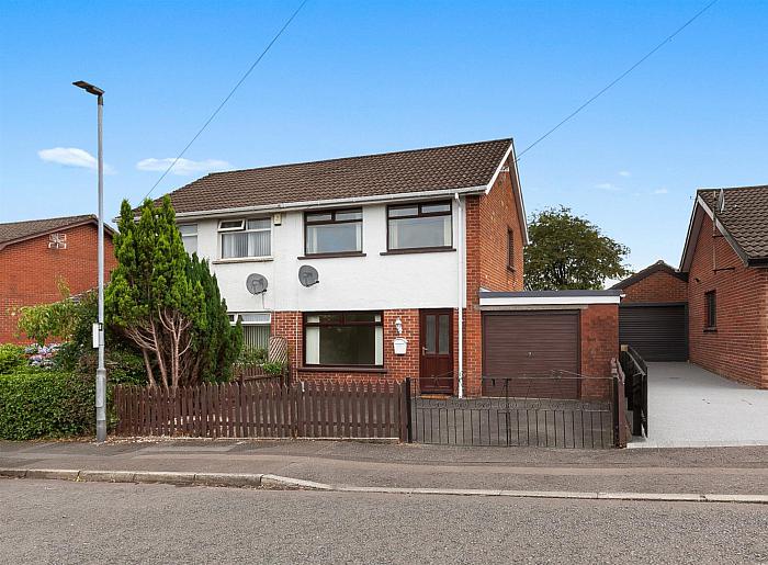 21 Grange Valley Drive — Colin Graham Residential