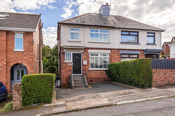 12 Windsor Gardens — John Minnis Estate Agents