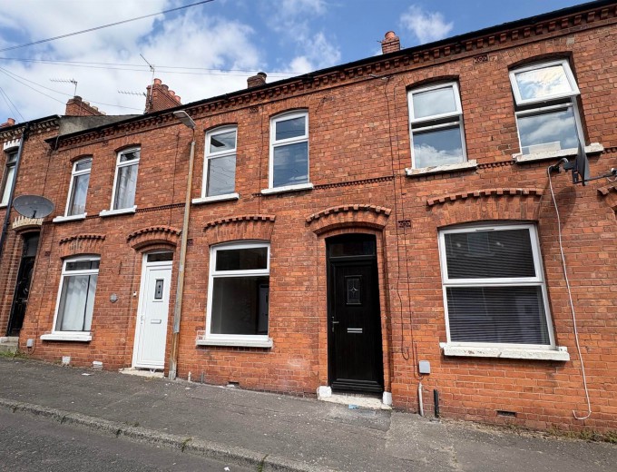 15 Fingal Street — John Minnis Estate Agents