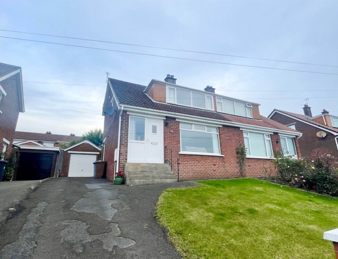 13 Belmont Park — John Minnis Estate Agents