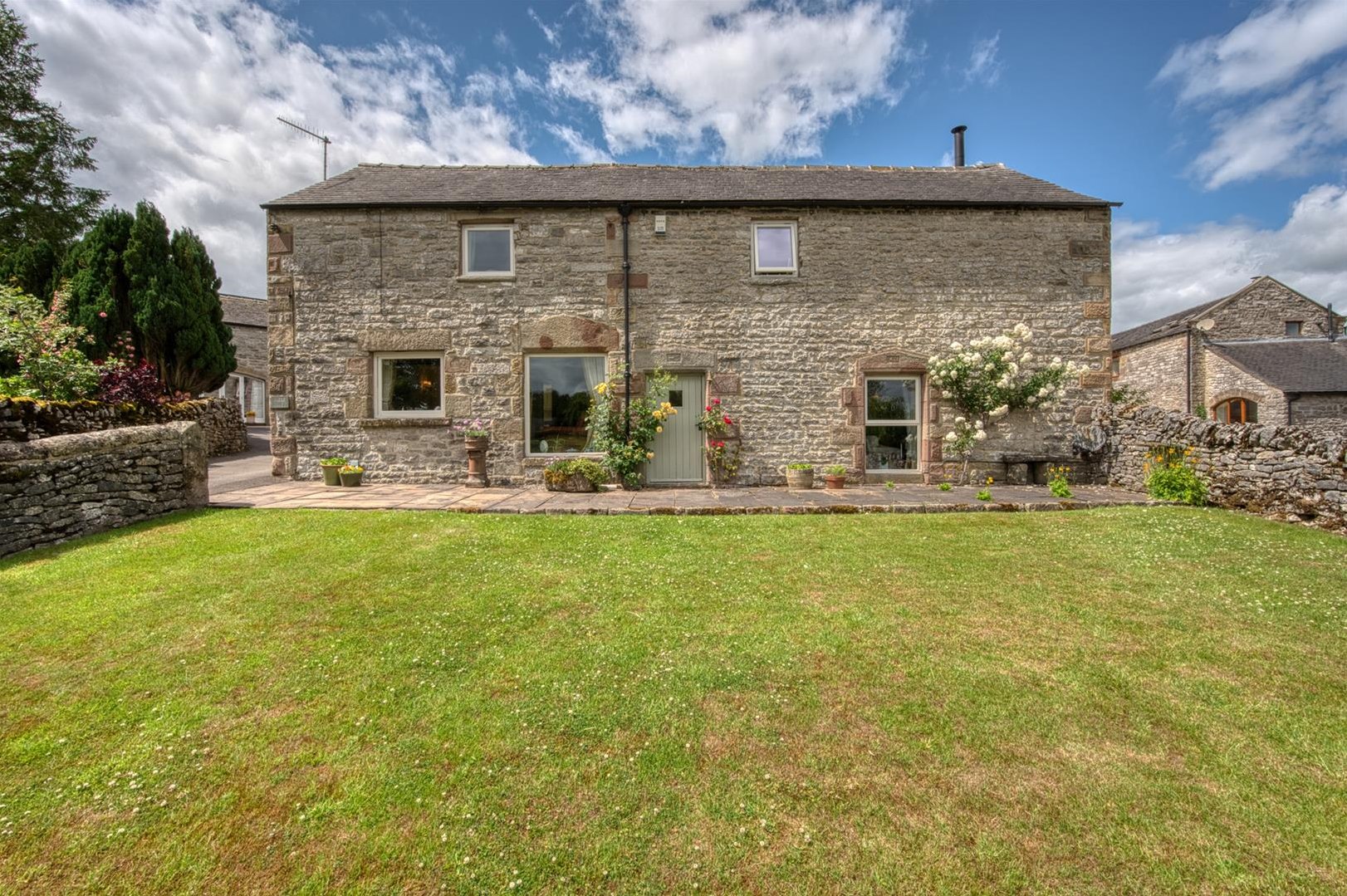 Rakes Road, Monyash, Monyash Bakewell — Saxton Mee