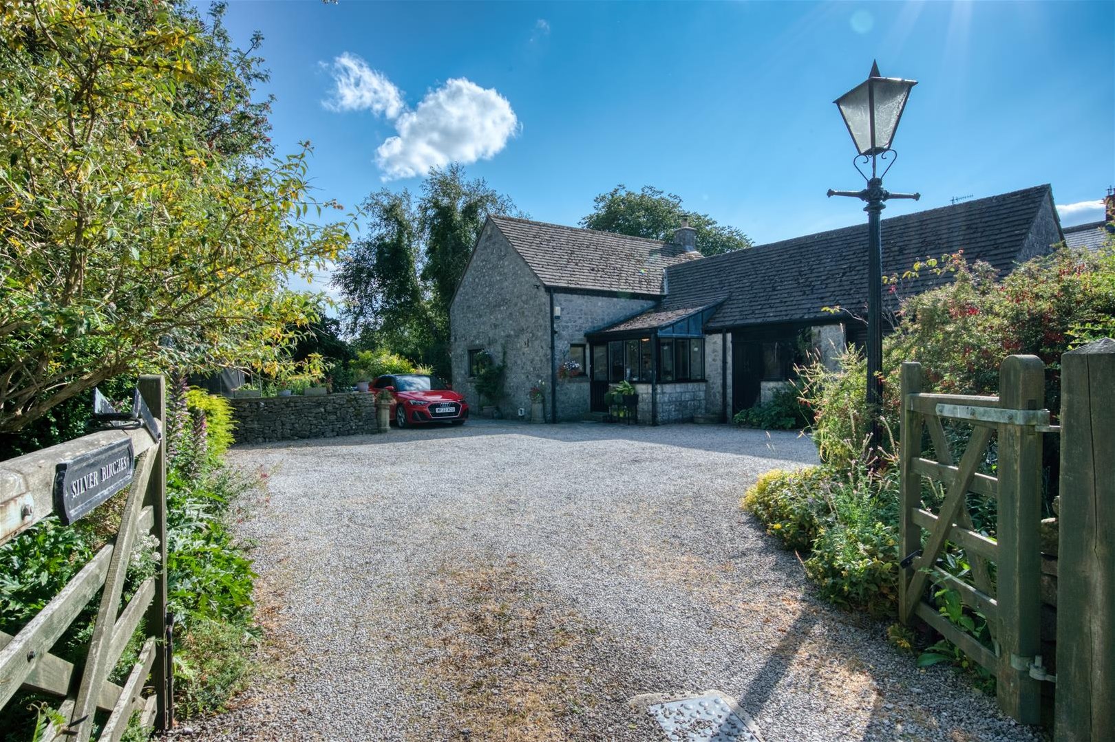 Litton, Buxton — Saxton Mee