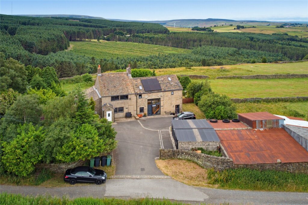 Dunford Road,, Hade Edge, Holmfirth, HD9 2SZ — Wm Sykes