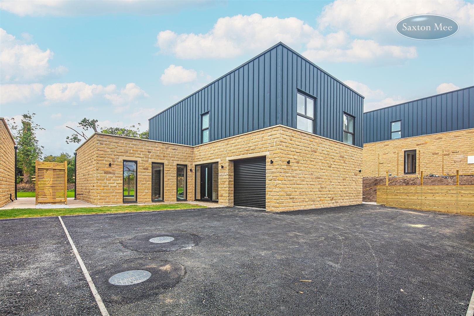 Stable Lane, Grenoside, Sheffield — Saxton Mee