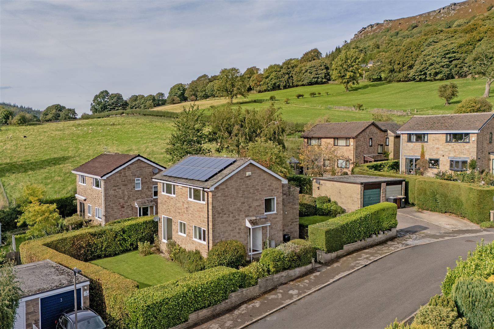 Ashopton Drive, Bamford, Hope Valley — Eadon Lockwood & Riddle (ELR)