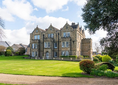 Parkhall Lane, Spinkhill, Sheffield, Derbyshire, S21 — Dales & Peaks