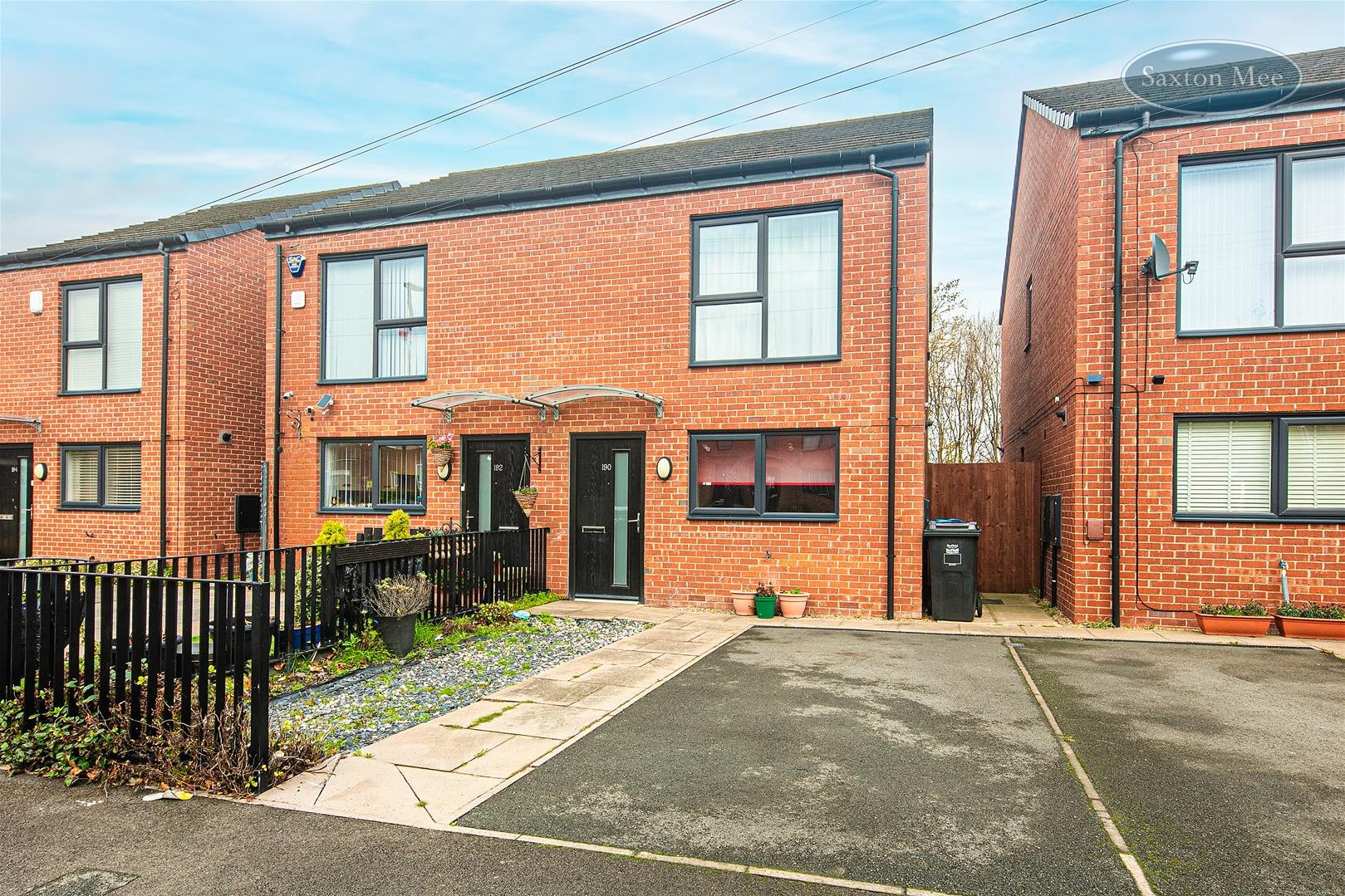 Buchanan Road, Brearley Forge, Sheffield — Saxton Mee