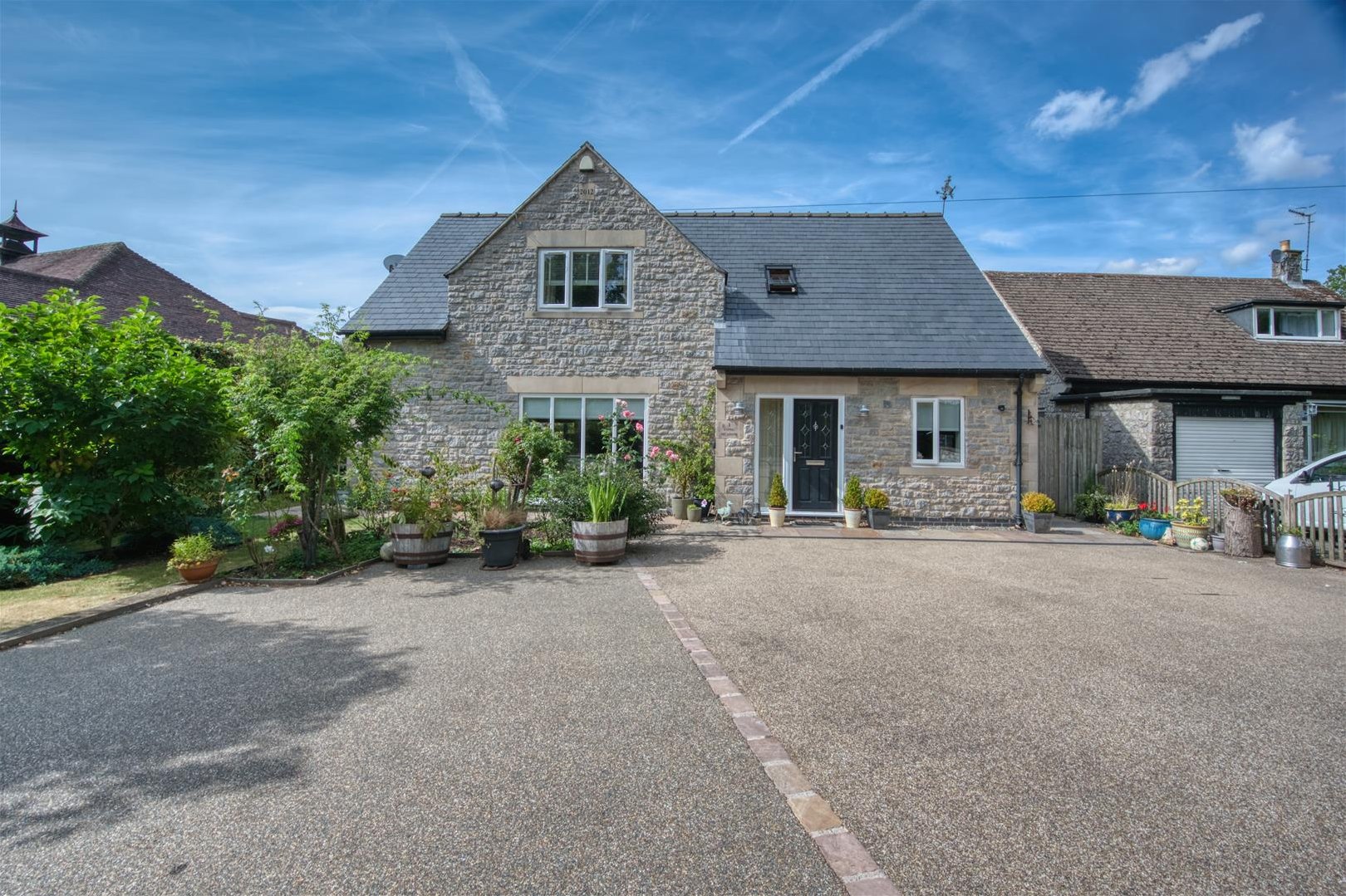 Baslow Road, Ashford-in-the-Water — Saxton Mee