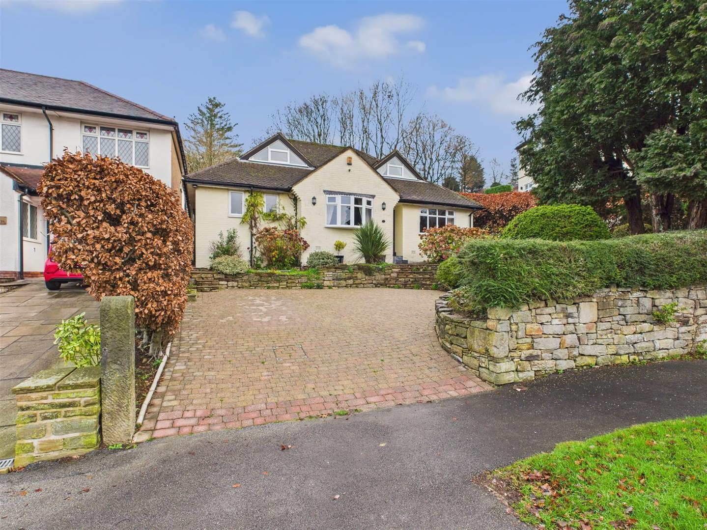Twentywell Lane, Bradway, Sheffield Guide price — Saxton Mee