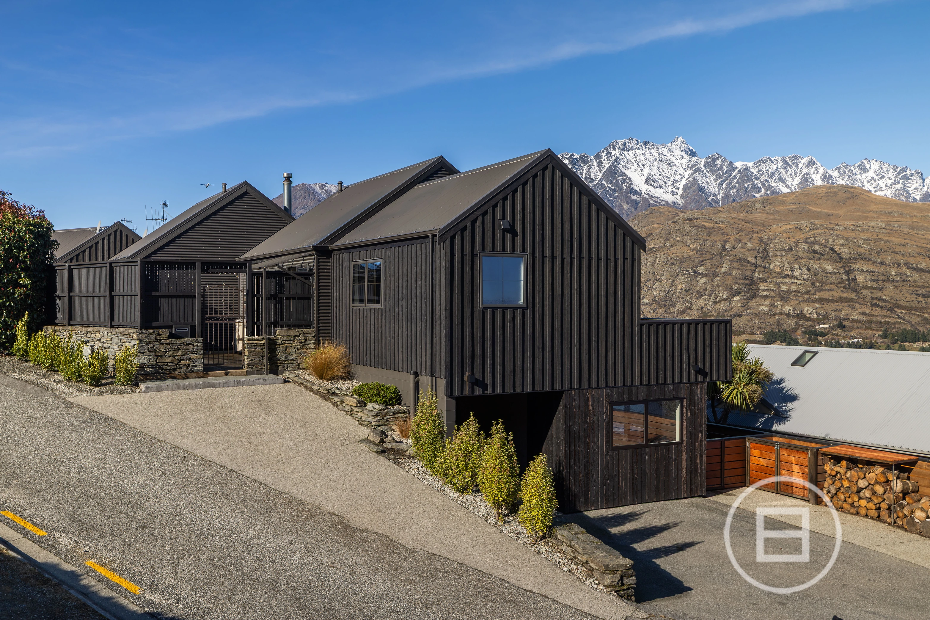 19 Stone Ridge Place QUEENSTOWN HILL 3 Bed 2 Bath — WHITEFOX Real Estate Queenstown