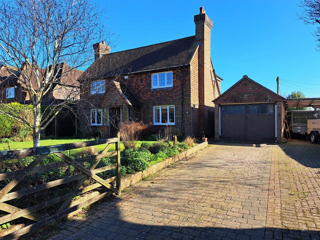 Sayerland Road, Polegate, BN26 6NU — Home Sweet Home