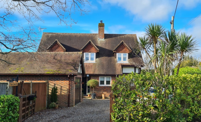 The Laurels, Old Lyndhurst Road, Cadnam, Southampton, SO40 2NL — The New Forest