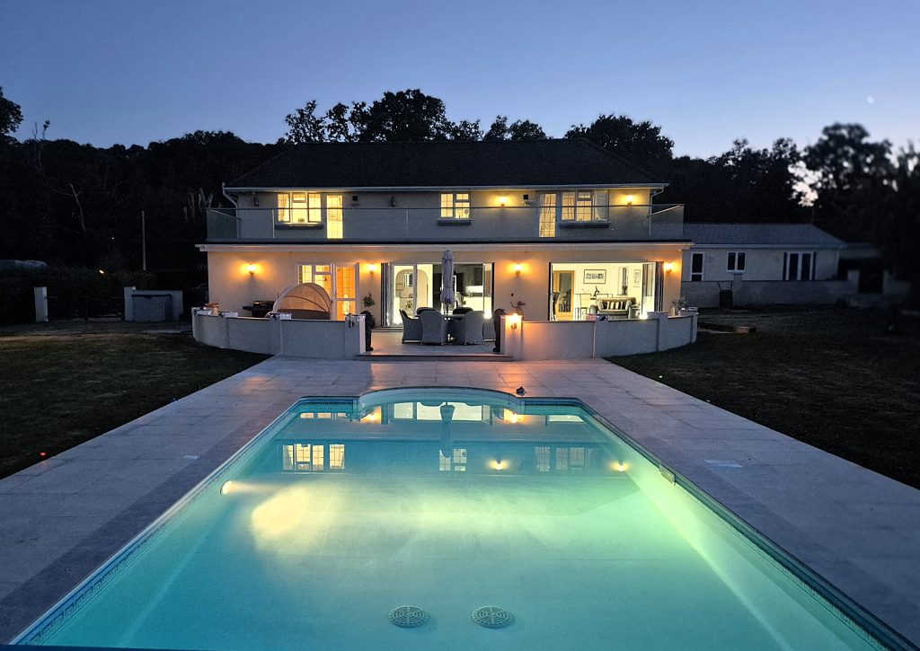 Locks House & Annexe, Main Road, Dibden, Southampton, SO45 5TD — The New Forest