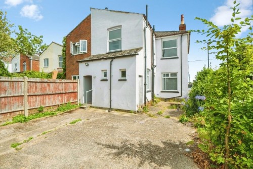 Ludlow Road, Southampton — Hunters