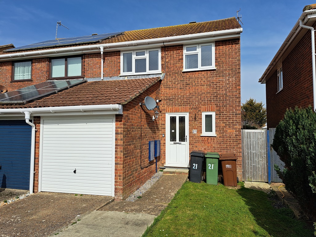 Jerome Close, Eastbourne, BN23 7QY — Home Sweet Home