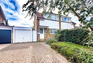 Greenleaf Gardens, Polegate, BN26 — MoveSussex