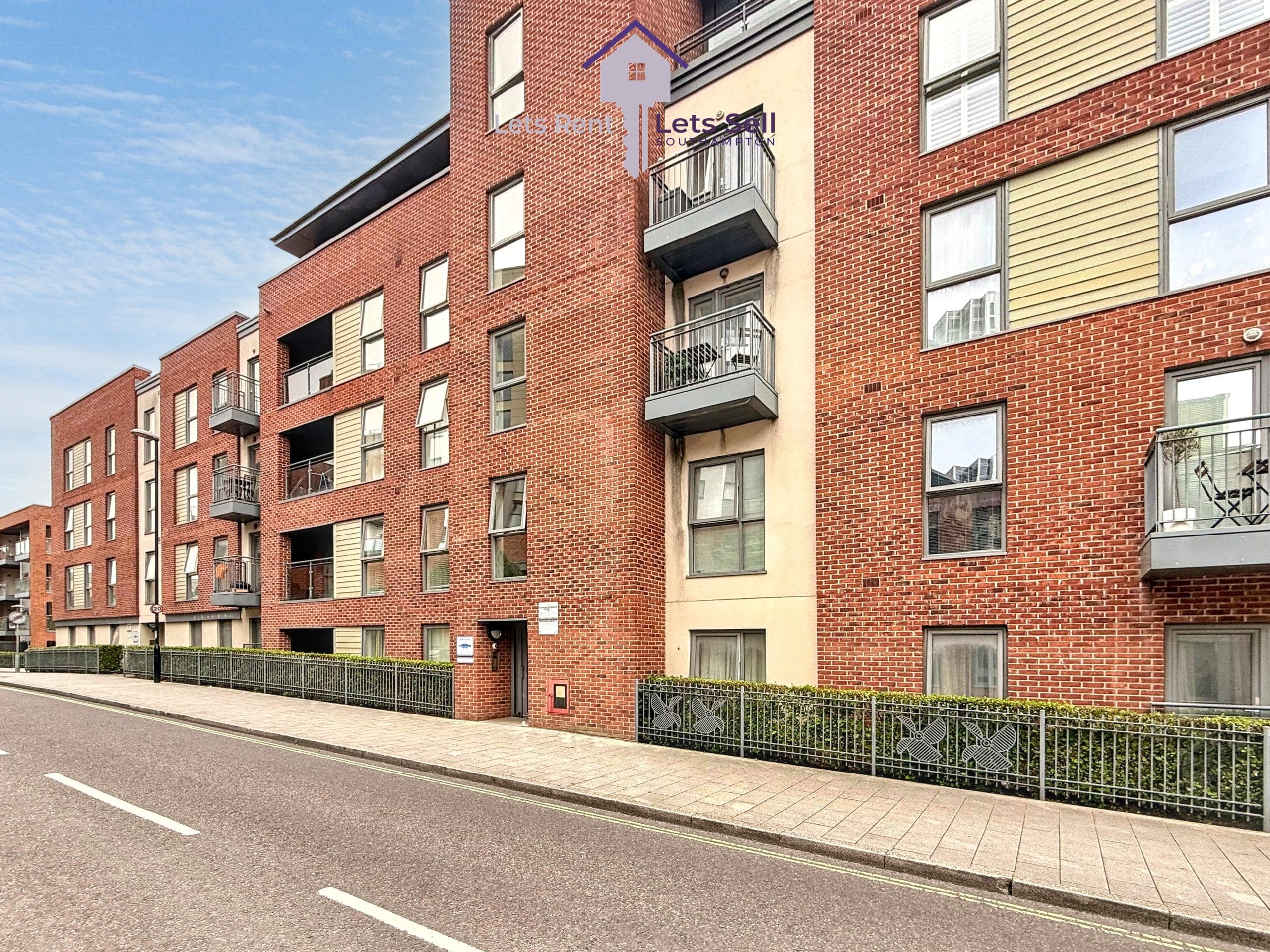 Ardent House, John Thornycroft Road, SO19 — Let's Rent