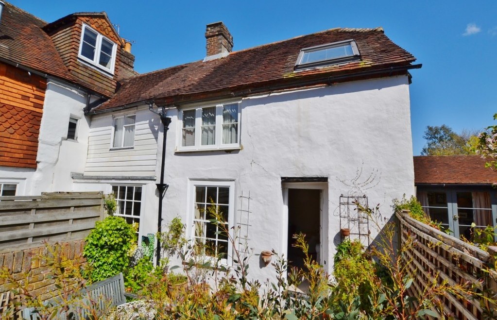 Angel Street, Petworth Guide price — Barrington & Company