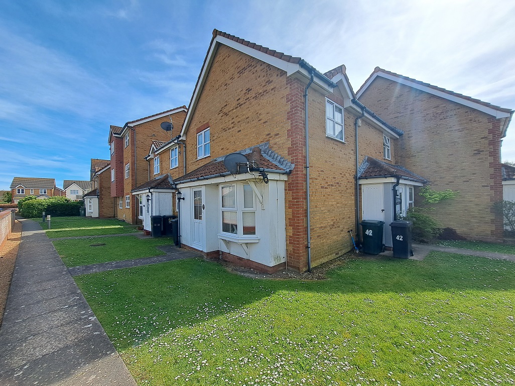 Quebec Close, South Harbour, Eastbourne, BN23 5RJ — Home Sweet Home