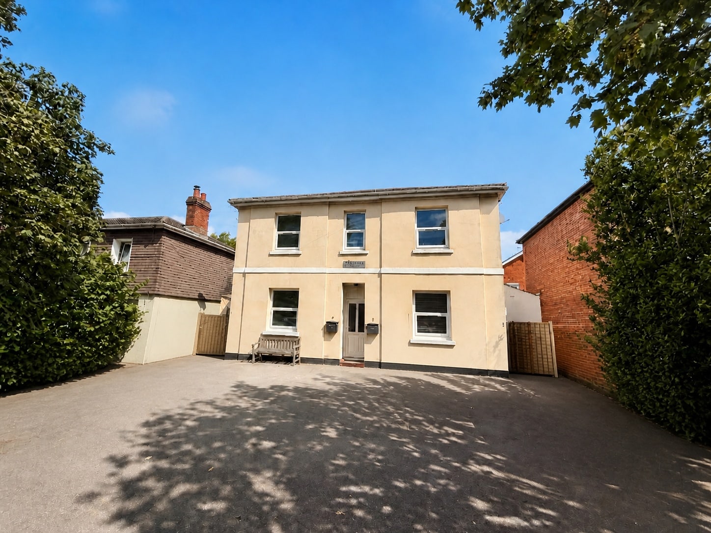 Leanne Court, Obelisk Road, SO19 — Let's Rent