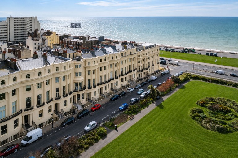 Brunswick Square, Hove, BN3 — Tailor James
