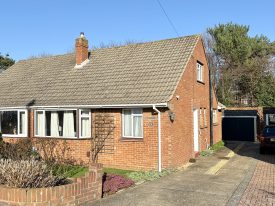 Wootton Road, Lee-on-the-solent, PO13 9HB — Fairhalls