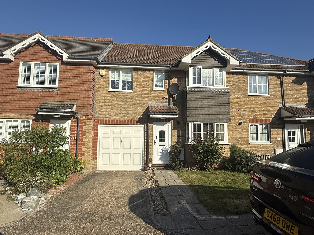 North Harbour, Eastbourne, BN23 5QA — Home Sweet Home