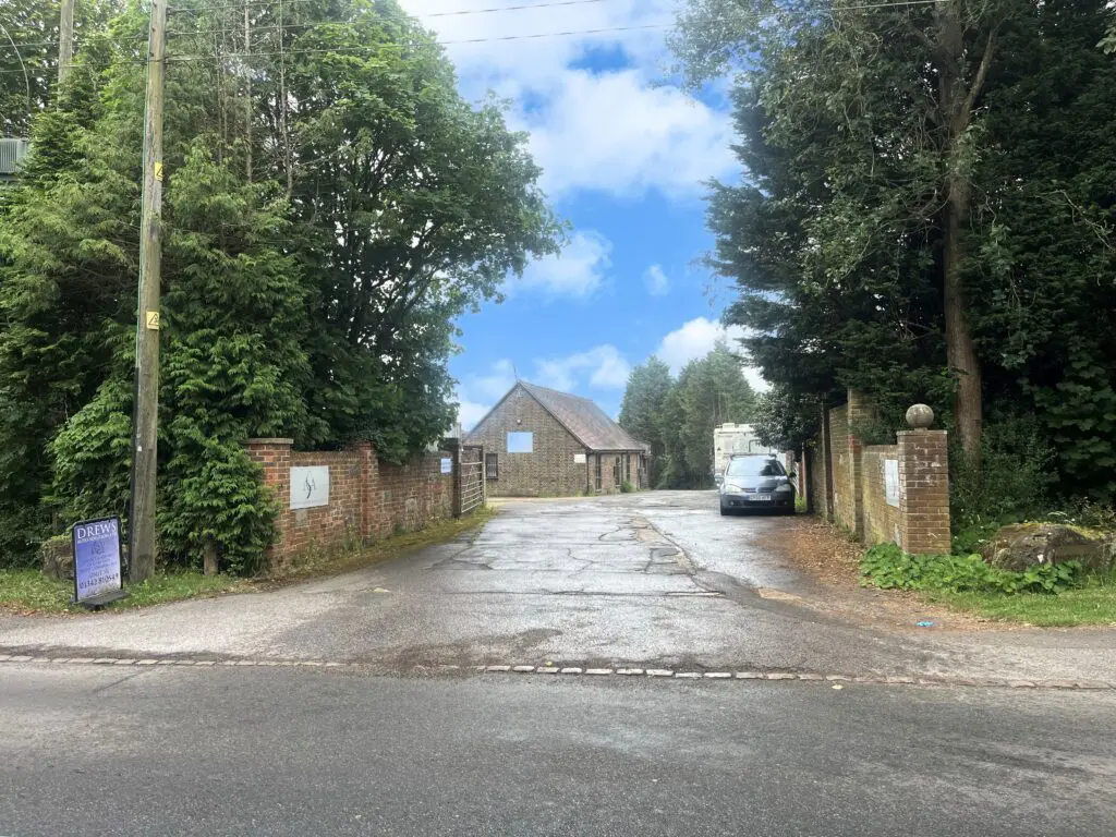 Hangdown Mead Business Park, Sharpthorne Road, Sharpthorne, East Grinstead, West Sussex, RH19 4HU — Jacobs Steel