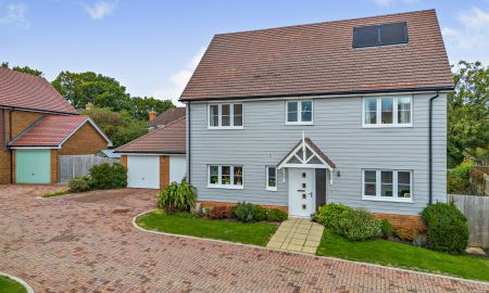 Oakfield Lane, Plumpton Green, Lewes, East Sussex — Strutt & Parker