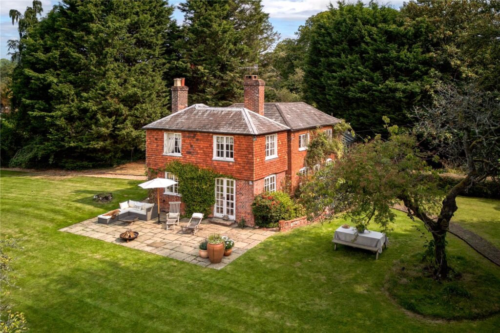 Norley Lane, Shamley Green — Grantley Sales & Lettings