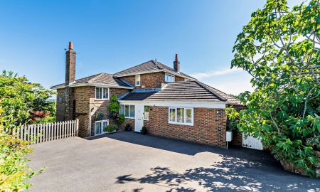 Vicarage Road, Burwash Common, Etchingham, East Sussex — Strutt & Parker