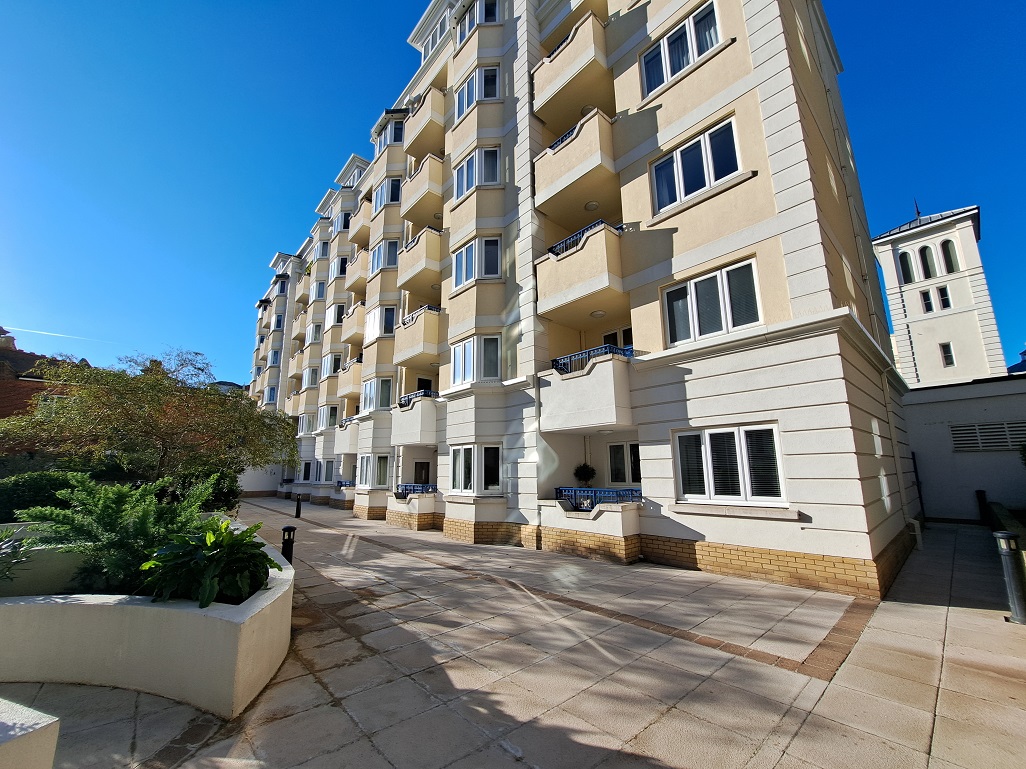 Compton Street, Lower Meads, Eastbourne, BN21 4AP — Home Sweet Home