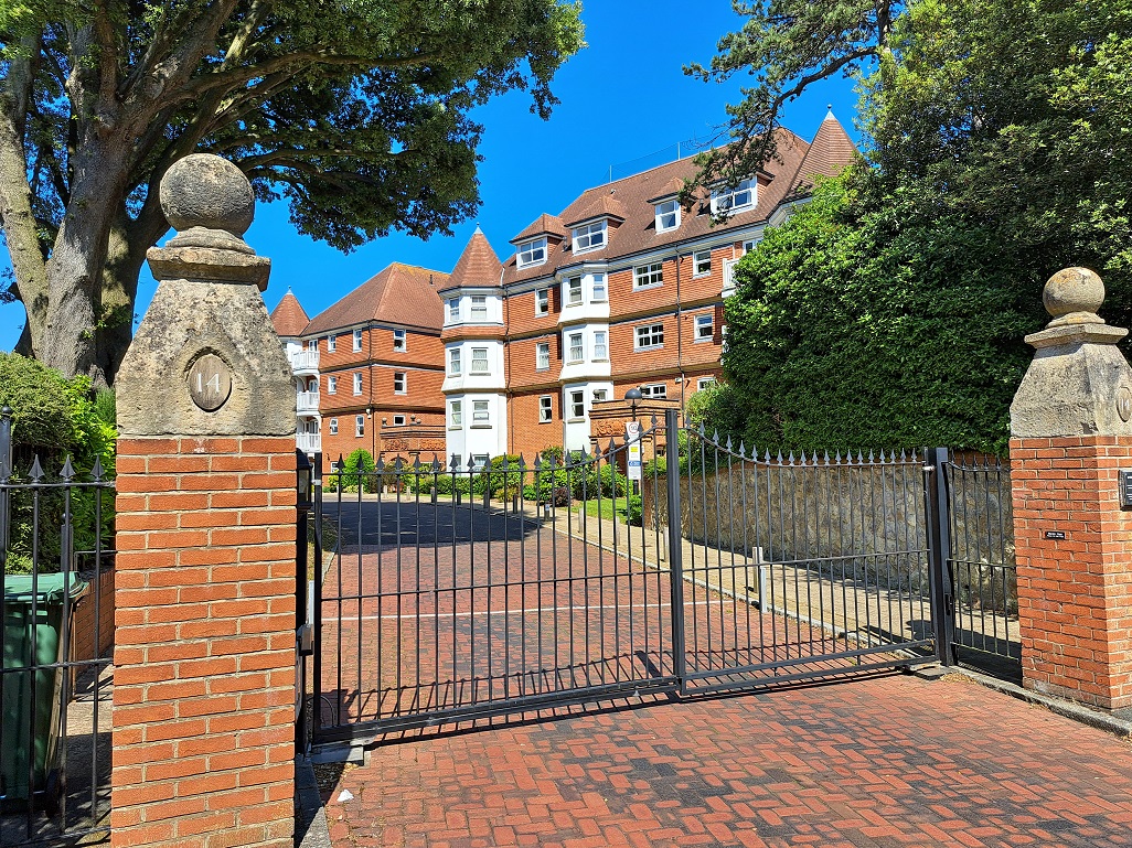 St Annes Road, Upperton, Eastbourne, BN21 2BS — Home Sweet Home