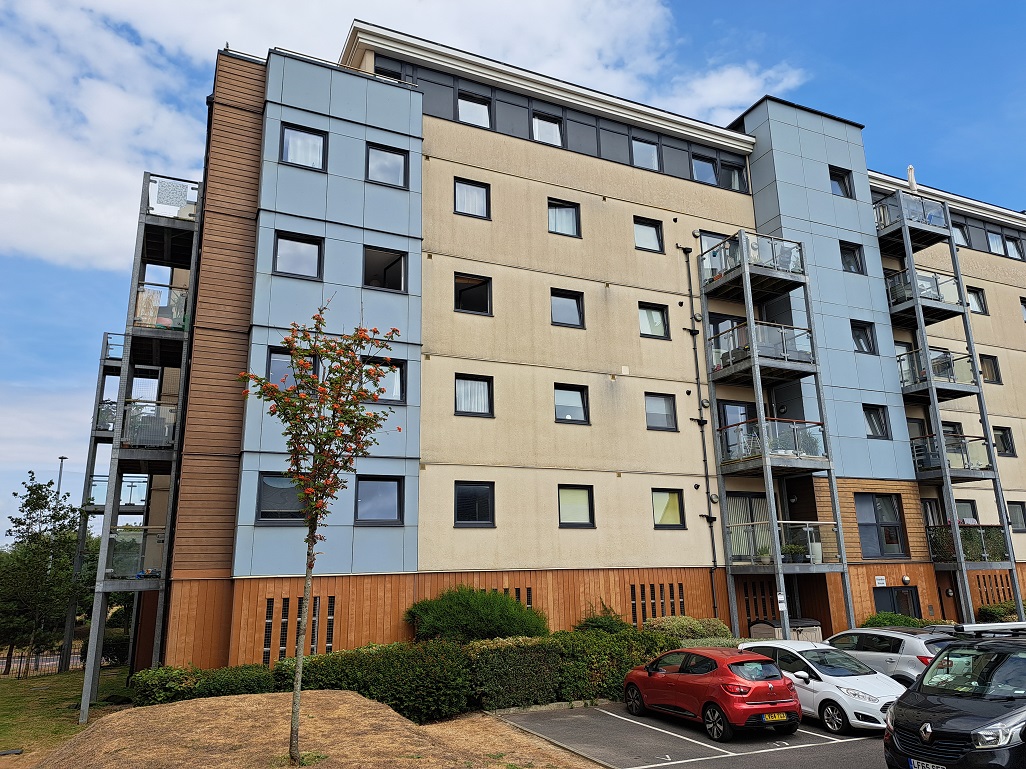 Groombridge Avenue, Eastbourne, BN22 7FF — Home Sweet Home
