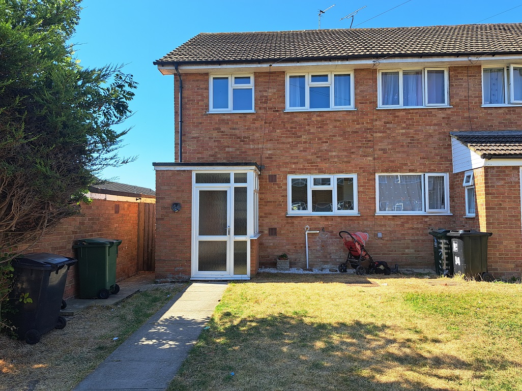 Attfield Walk, Eastbourne, BN22 9LF — Home Sweet Home