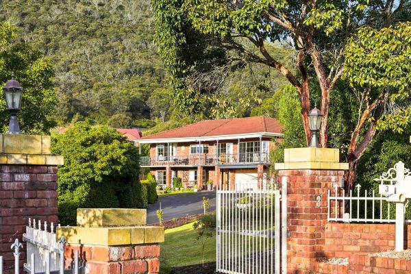 3 Roebourne Road, OTAGO TAS 7017 — Roberts Glenorchy