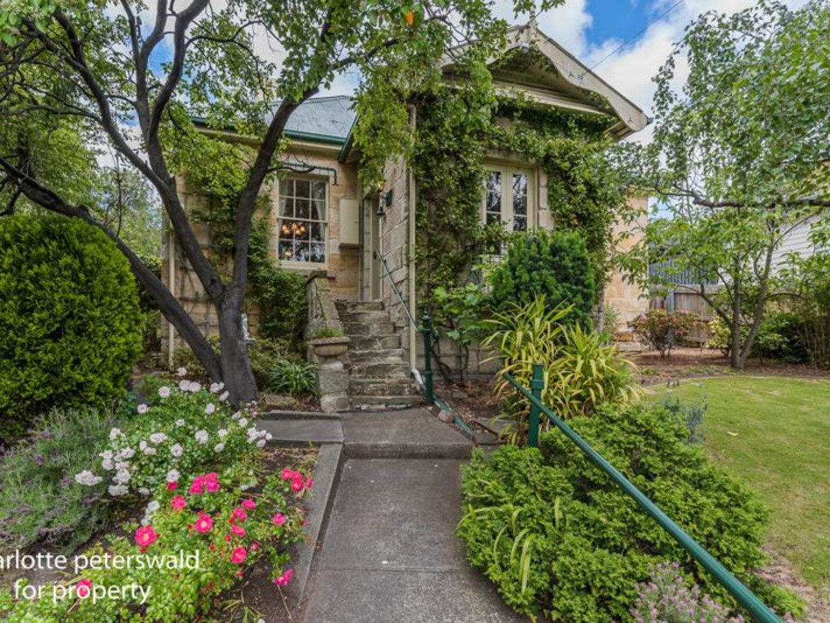 60 Cascade Road, South Hobart TAS 7004 — Peterswald for Property